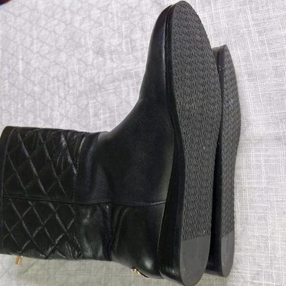 Michael Kors black leather boots size 5 1/2 - Picture 4 of 11